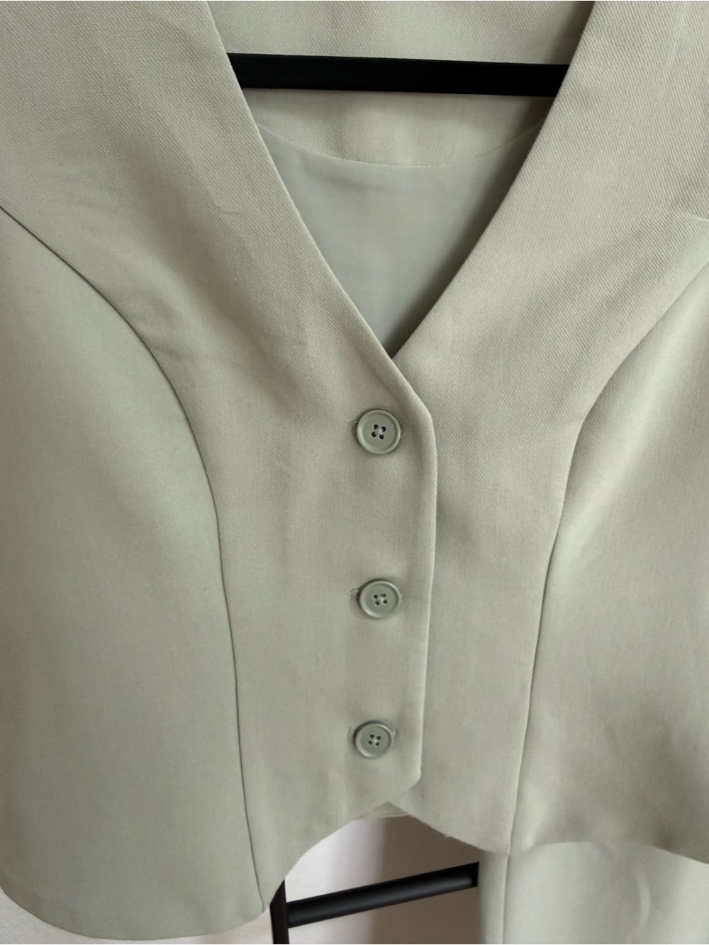 Abercrombie & Fitch Sloane Tailored Pant & Vest - Picture 4 of 6